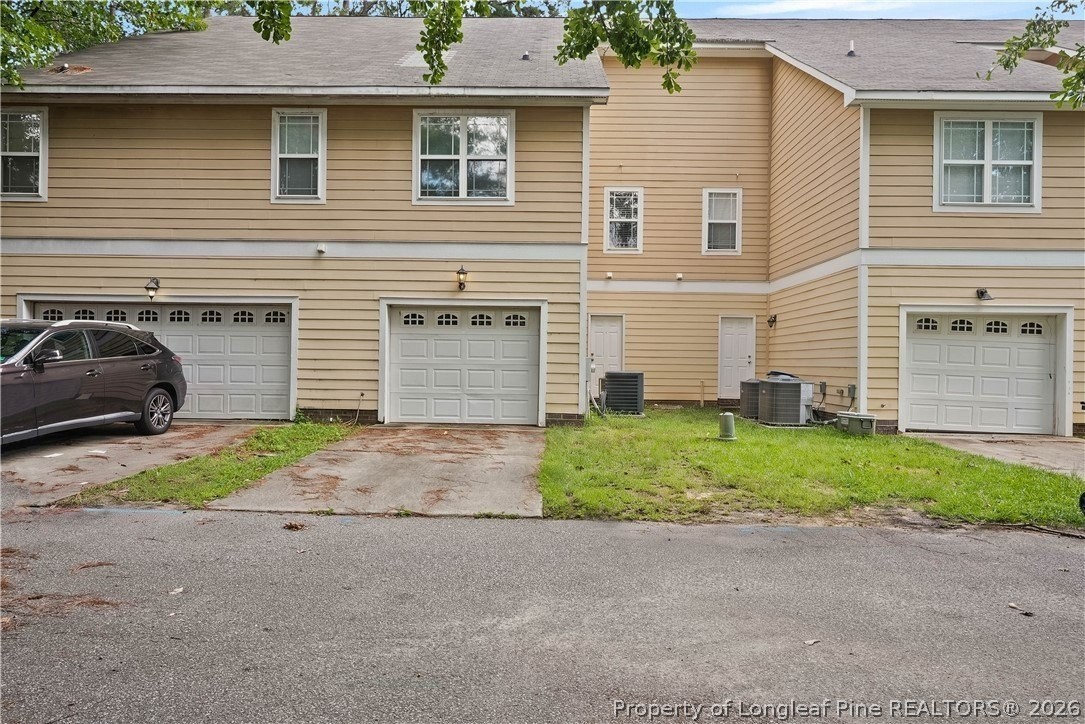 919 Cora Lee Dr - Photo 2 of 19