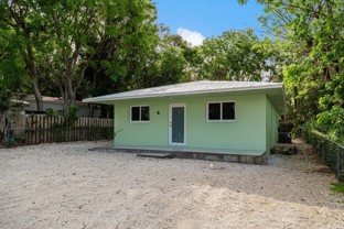 4 Norwood Ave - Photo 1 of 1