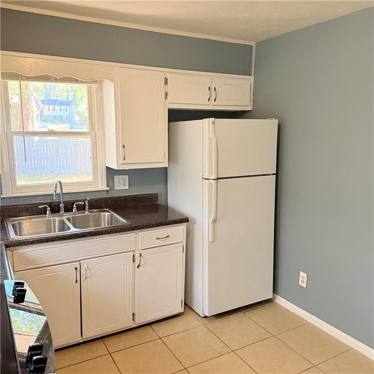 6565 Woodford Rd - Photo 4 of 17