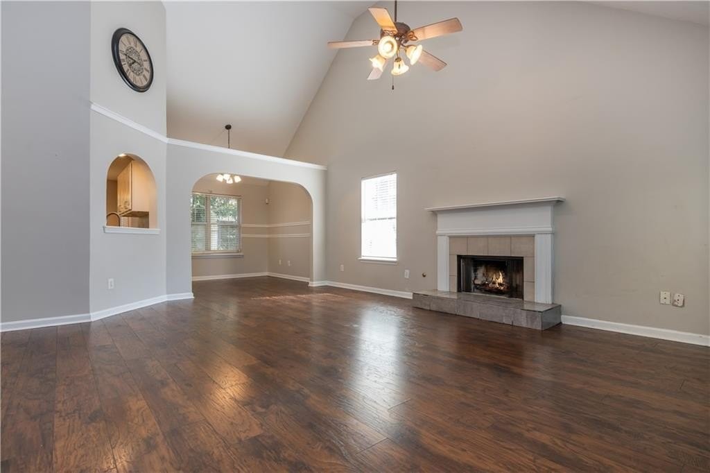 4524 Lake Park Dr - Photo 5 of 29