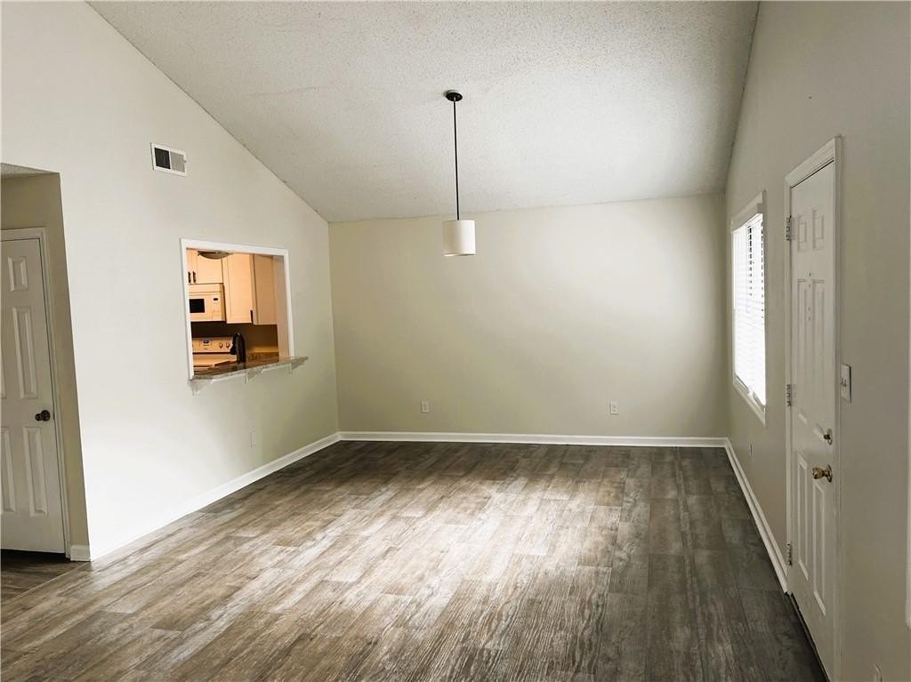 6005 Wintergreen Rd - Photo 3 of 9