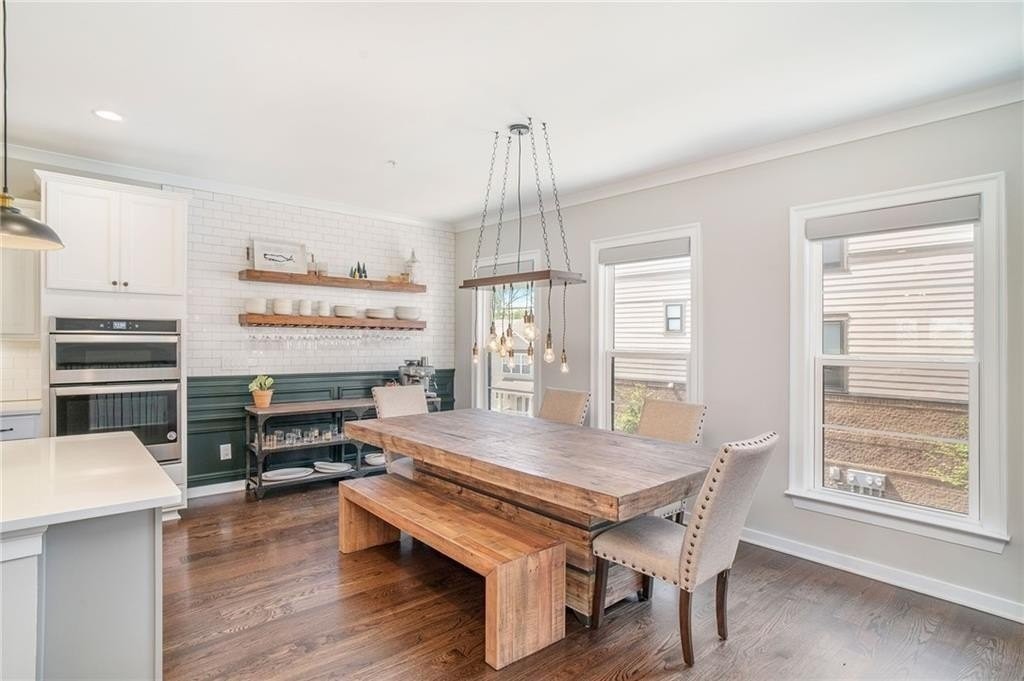 1041 Brandsford St Nw - Photo 7 of 31