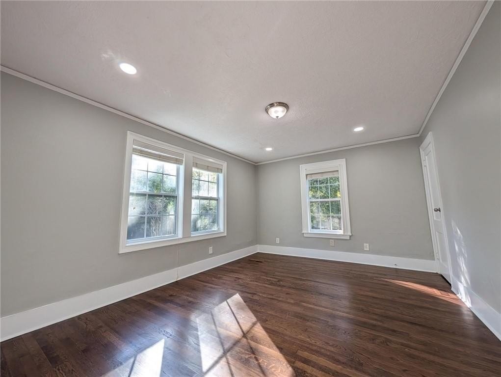 1357 Ormewood Ave Se - Photo 5 of 20