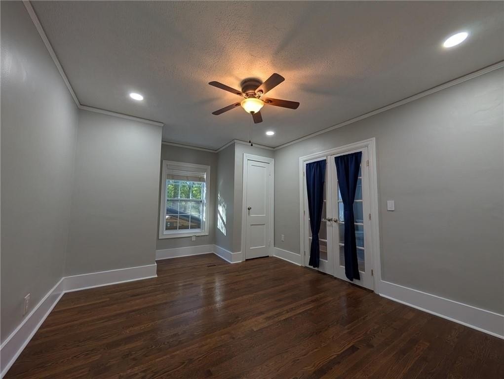 1357 Ormewood Ave Se - Photo 7 of 20