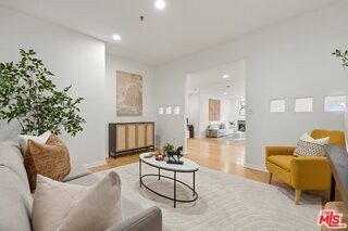 12011 Goshen Ave #105 - Photo 4 of 8