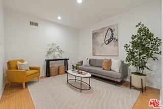 12011 Goshen Ave #105 - Photo 5 of 8