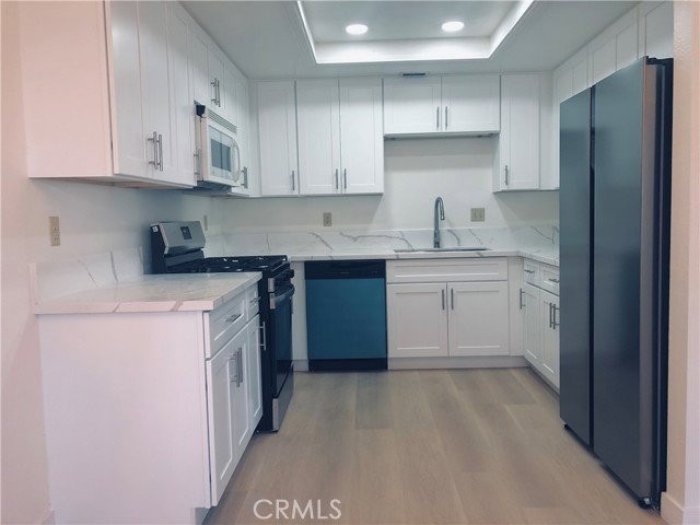 70 Greenfield - Photo 2 of 8