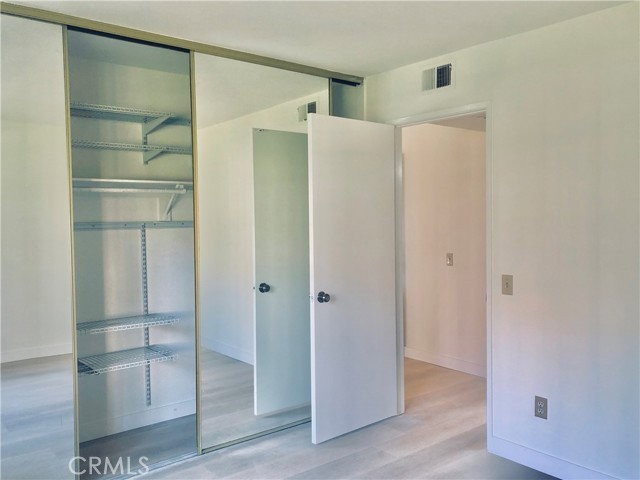 70 Greenfield - Photo 7 of 8