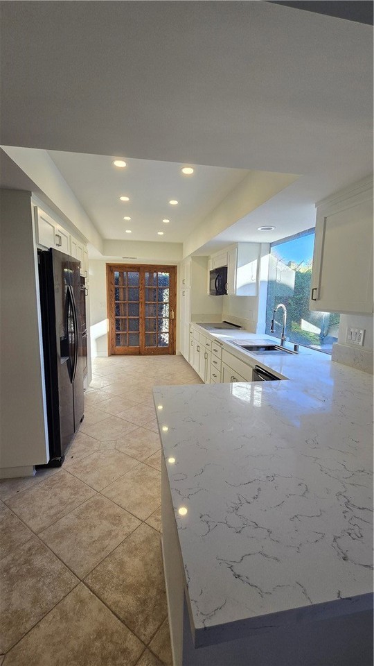 12742 Christy Ln - Photo 4 of 6