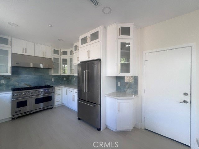 14642 Elm St - Photo 4 of 7