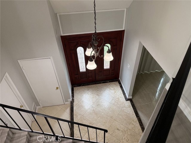 1711 Roanoke Ave - Photo 6 of 8