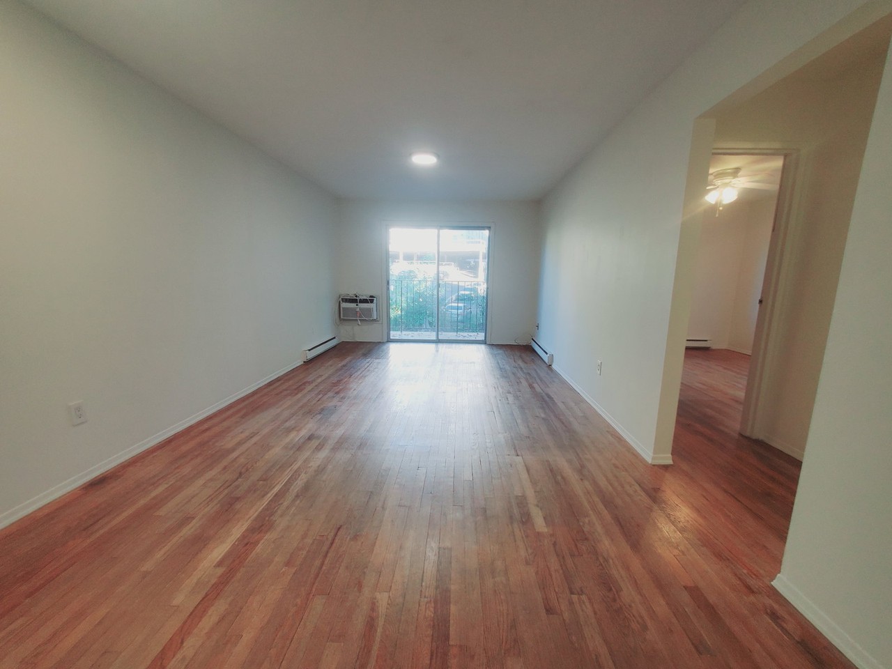 33 Lindale St #2 - Photo 2 of 6