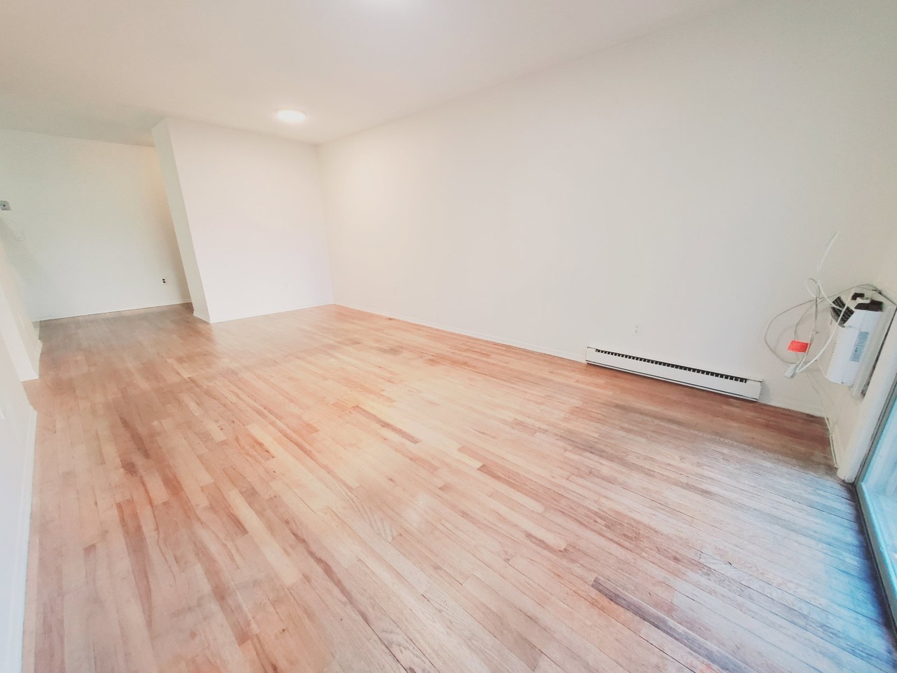 33 Lindale St #2 - Photo 3 of 6