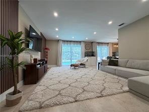 Nw 37th St - Photo 6 of 8