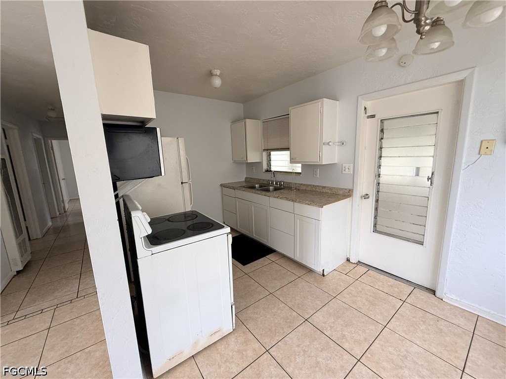 2249 Ednor St - Photo 4 of 9