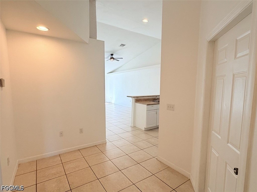 318 Sw 47th Ter #320 - Photo 2 of 13