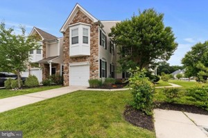 featured image of 100 Sansom Ln