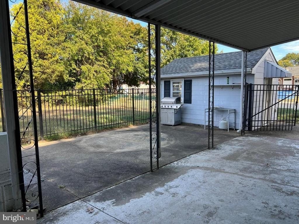 4 Paso Dr - Photo 2 of 5