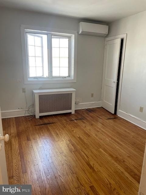 743 Yorkway Pl - Photo 7 of 15