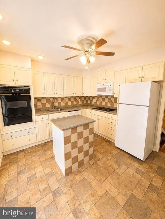 2210 Belgrade St - Photo 5 of 15