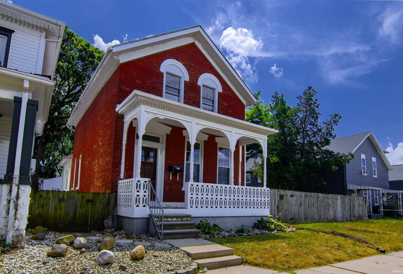605 Lavina St - Photo 2 of 36