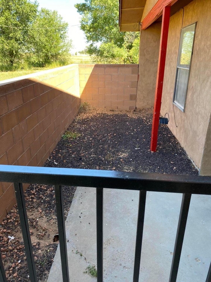 13 Homestead Dr #B3 - Photo 2 of 4