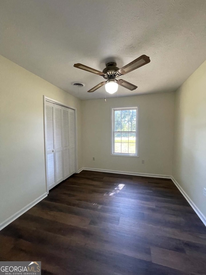 804 Wrightsville Ave - Photo 6 of 8