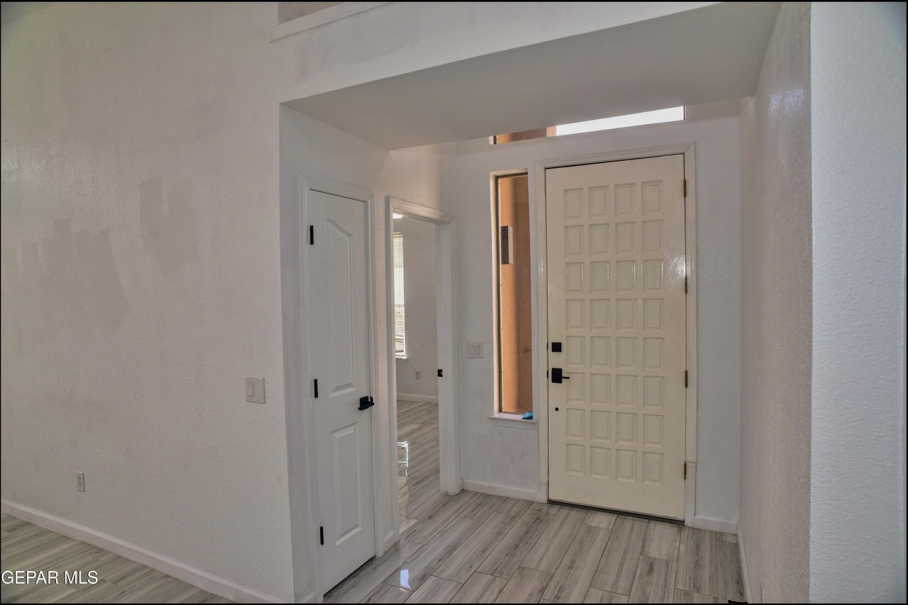 7959 Morning Dawn Ave - Photo 6 of 41