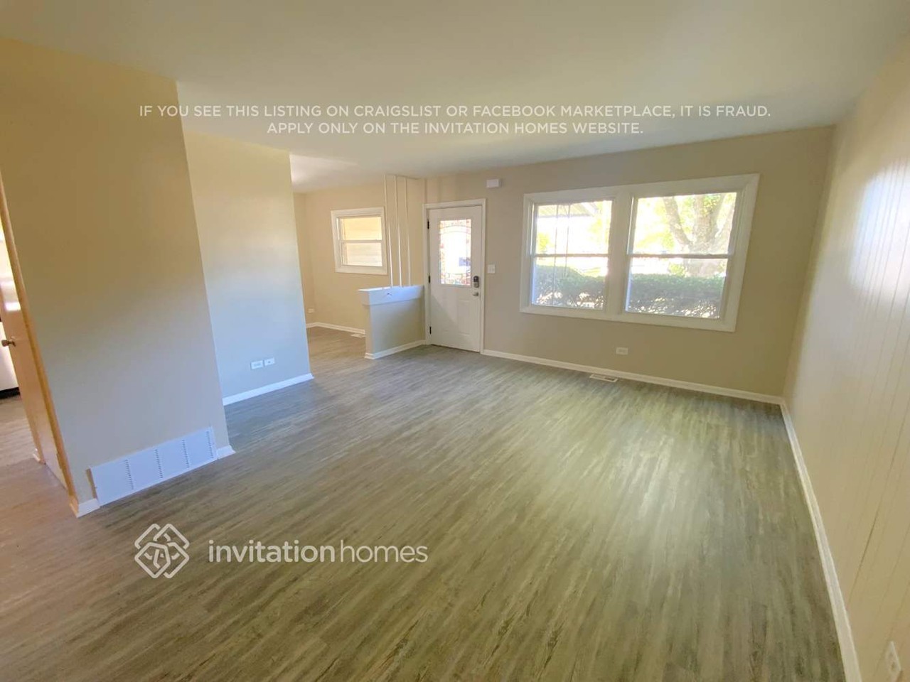 1271 Dakota Dr - Photo 3 of 11