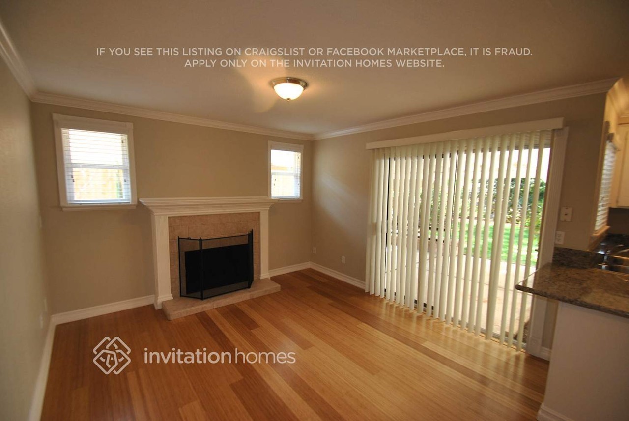 1439 W Ontario Ave - Photo 5 of 12
