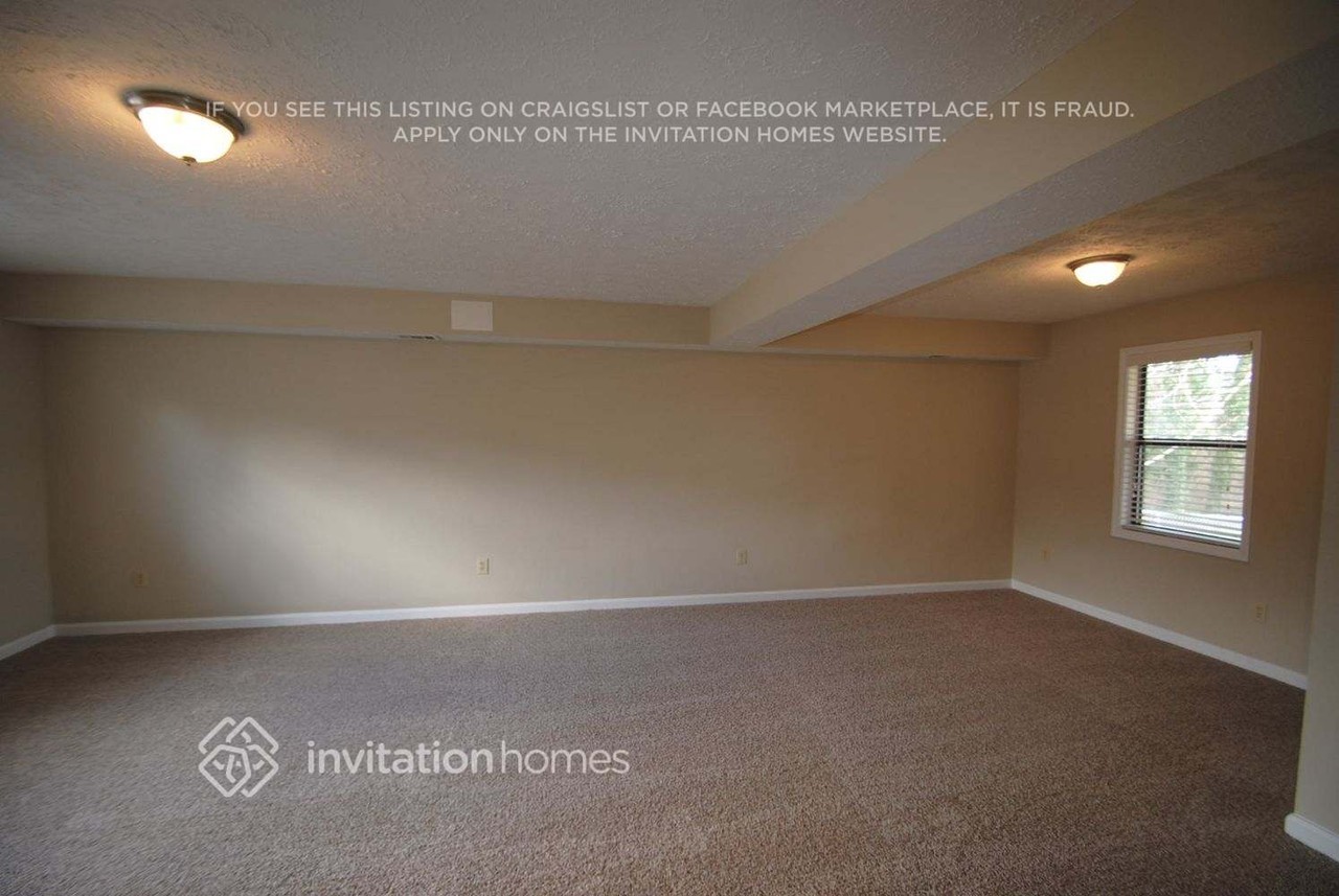 520 Canterbury Ln - Photo 6 of 9