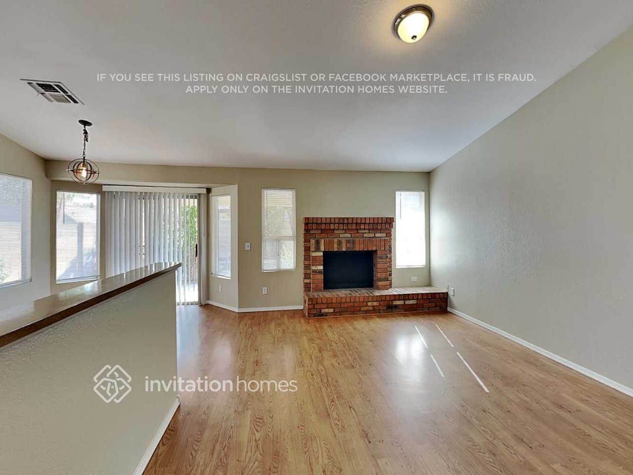 6715 N 87th Ave - Photo 6 of 18