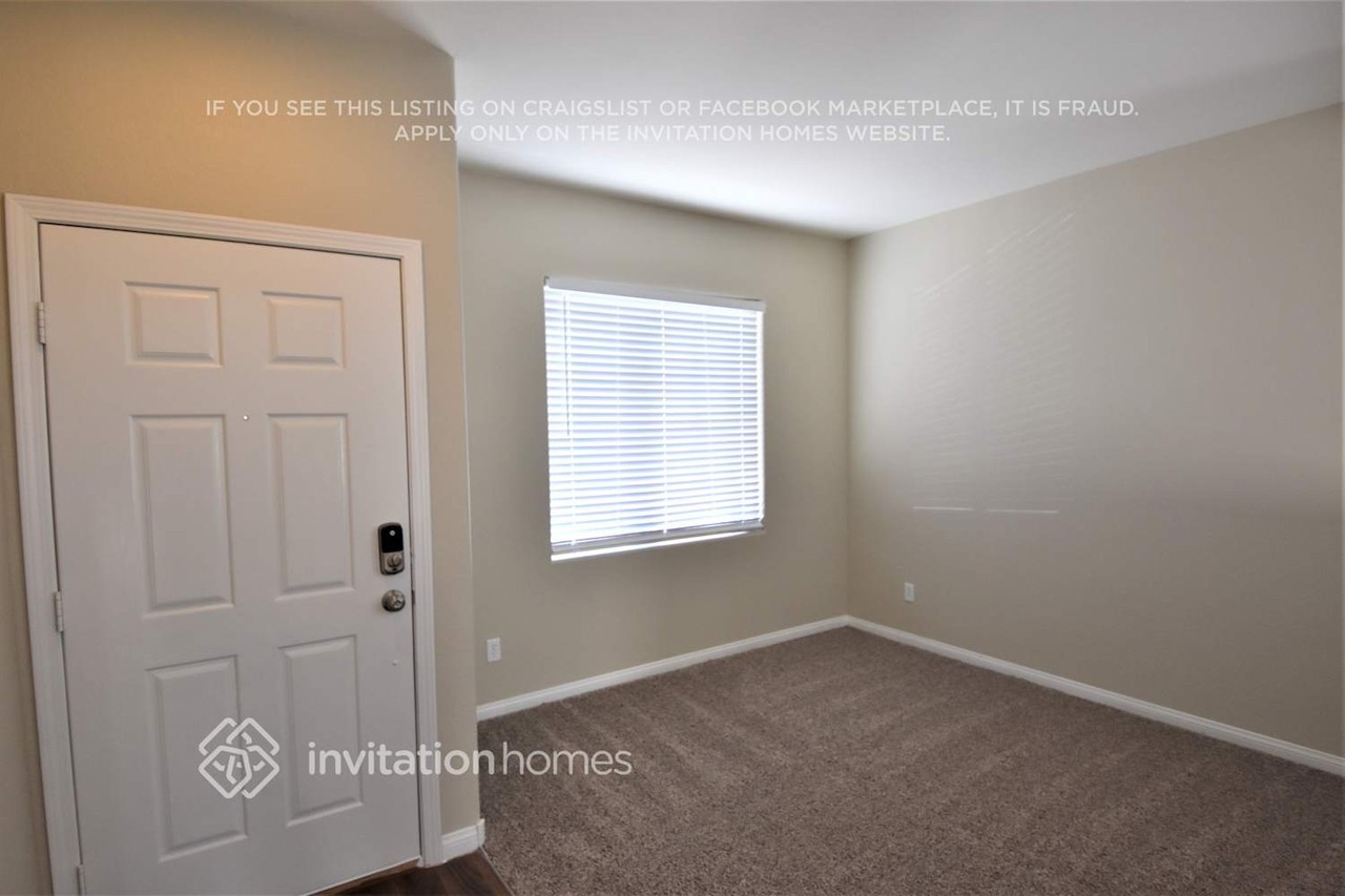 5313 Mountain Garland Ln - Photo 2 of 16
