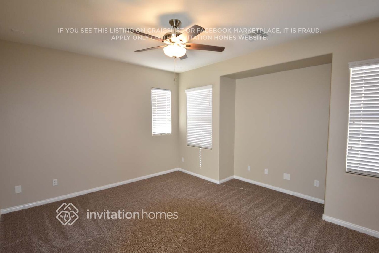 5313 Mountain Garland Ln - Photo 4 of 16