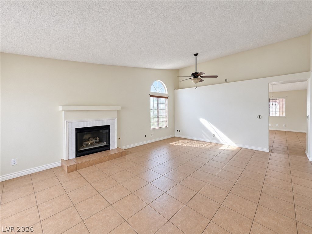 3325 Mariner Bay St #0 - Photo 3 of 18