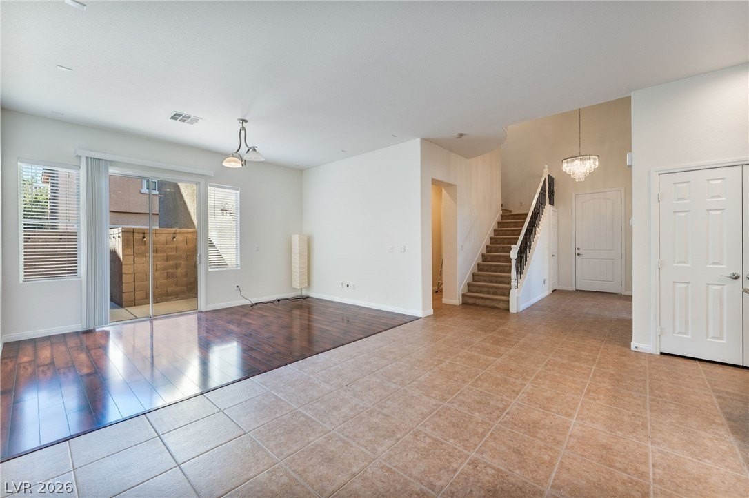 1898 Granemore St - Photo 4 of 25