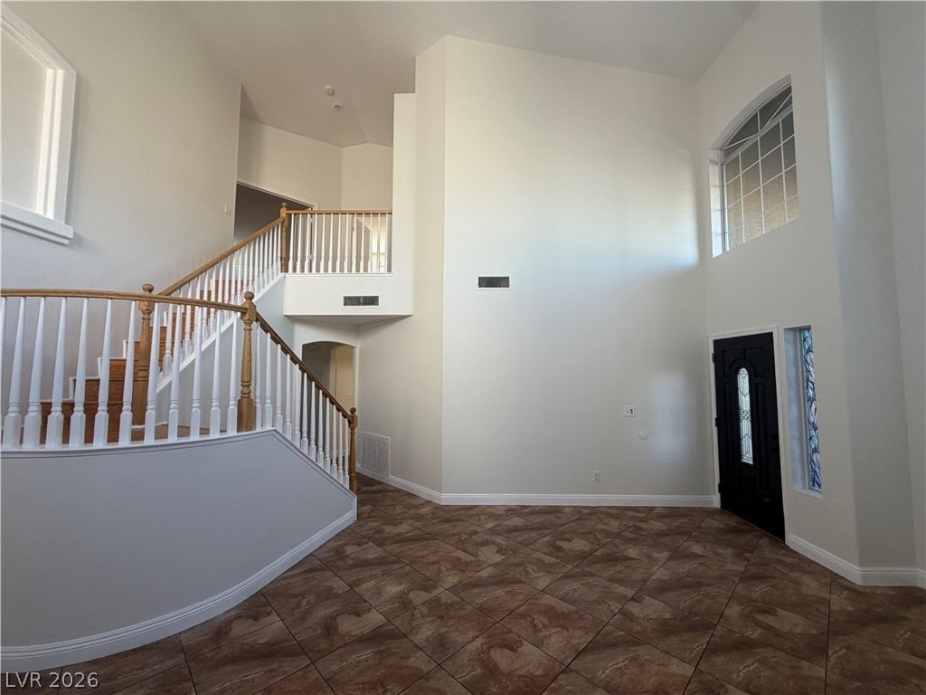 8945 W Cherokee Ave - Photo 7 of 50