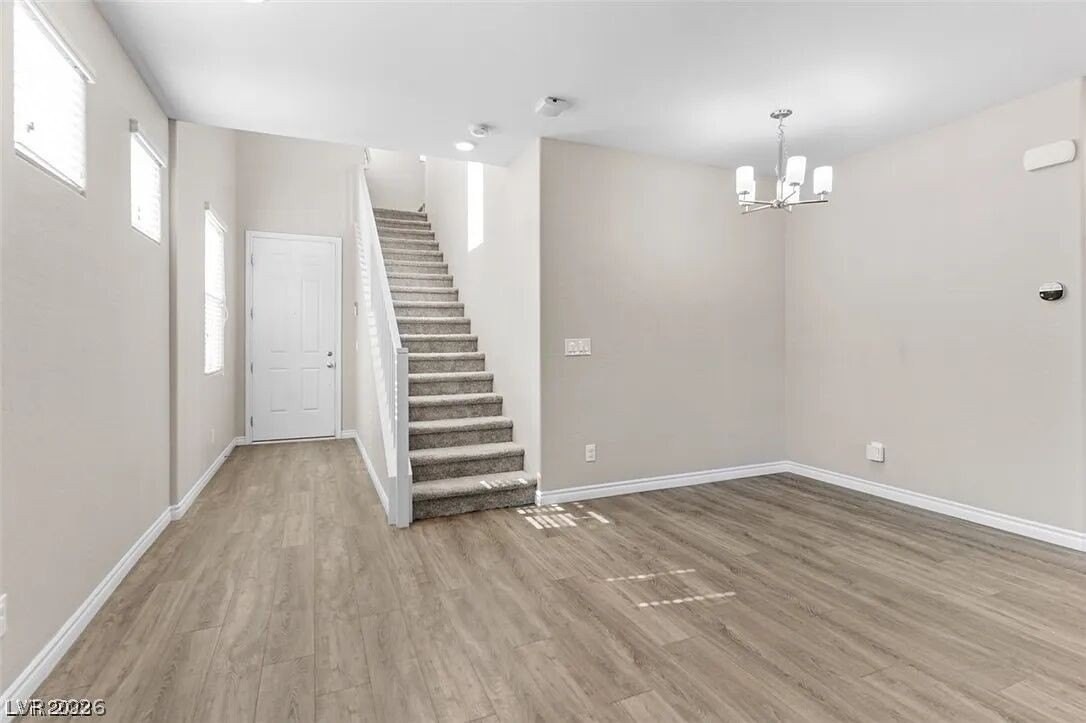 6934 Denio Island St - Photo 7 of 30