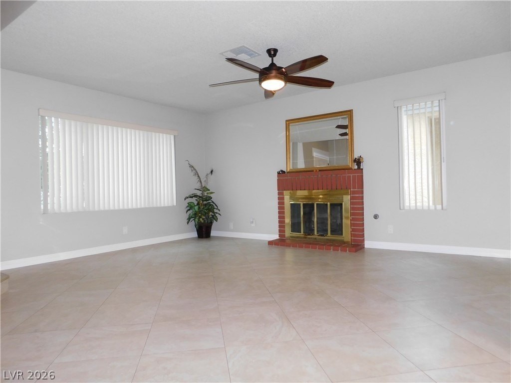 8649 Caribbean Ct - Photo 3 of 25