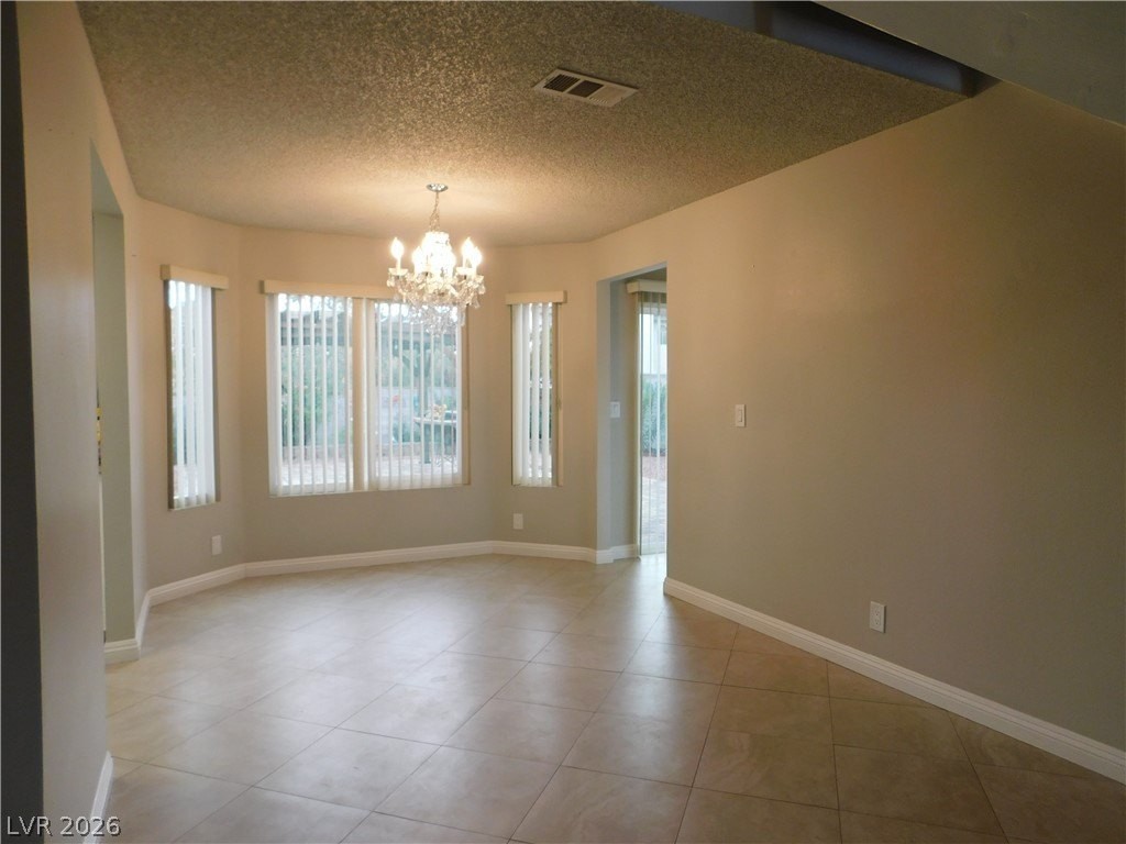 8649 Caribbean Ct - Photo 5 of 25