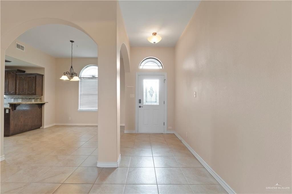 2011 Damasco Ave - Photo 7 of 27