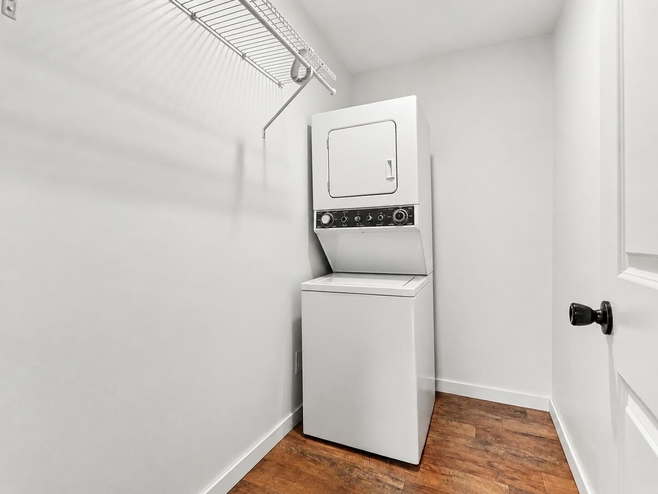 2208 Ramona Ave - Photo 7 of 13
