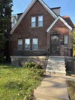 16143 Sorrento St