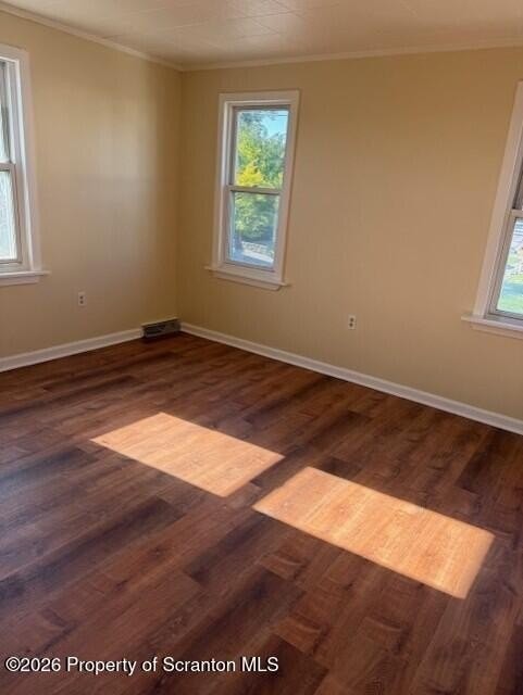 302 N Bromley Ave - Photo 4 of 7