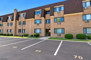 featured image of 731733 Belleville Ave