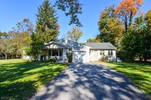 featured image of 5 Beekman Pl