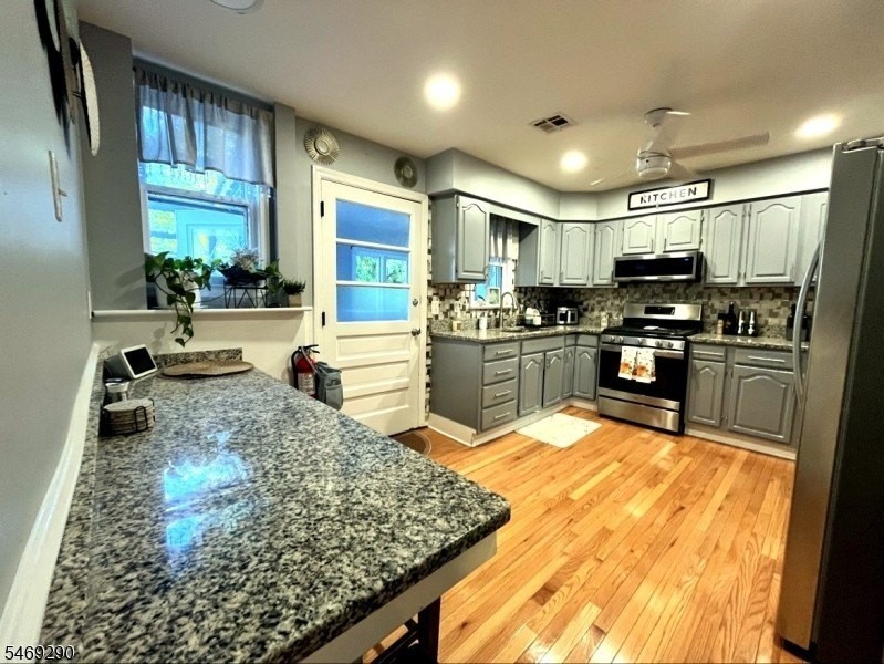 30 Elliott St #30A - Photo 7 of 16