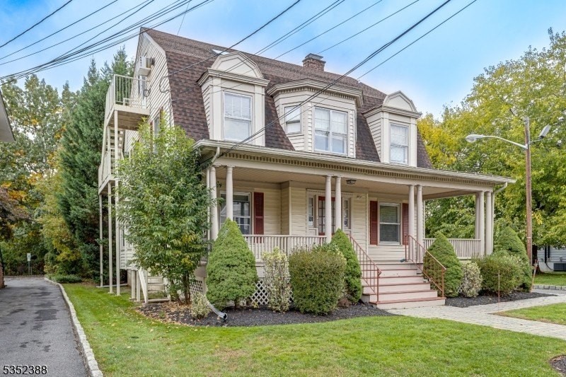 134 S Euclid Ave - Photo 2 of 12