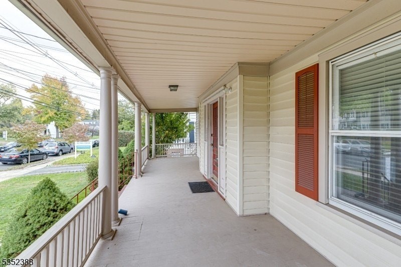 134 S Euclid Ave - Photo 4 of 12