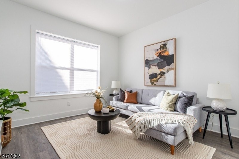 446 Irvine Turner Blvd #C - Photo 2 of 10